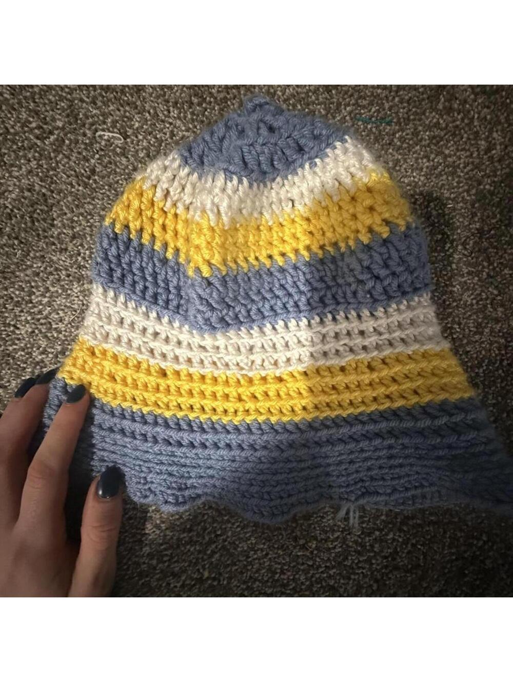 Handmade striped bucket hat beanie crochet nuggets Denver light blue